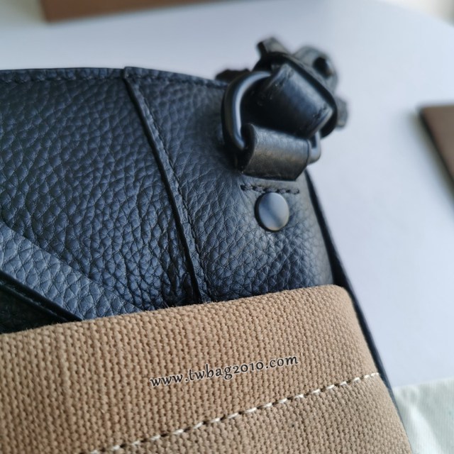 Burberry專門店新款男士休閒單肩包 巴寶莉牛皮配原單黃麻面料肩背包 yxb1059